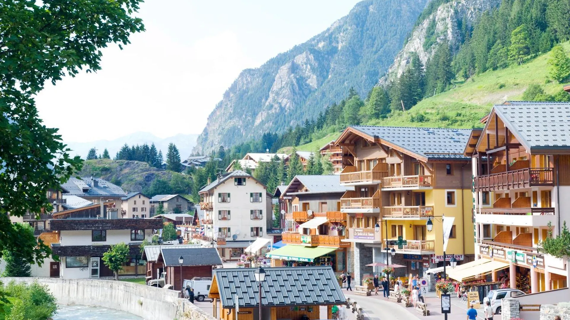 Апарт-отель Madame Vacances Residence Les Jardins De La Vanoise Пралоньян-ла-Вануаз